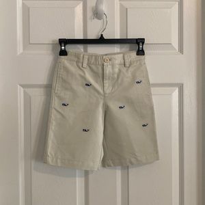 Vineyard Vines Like New Khaki Whale Shorts Size 7